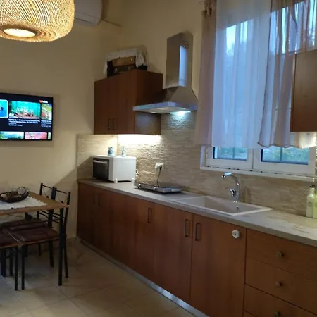 Kamara With Private Pool Tatil Evi *