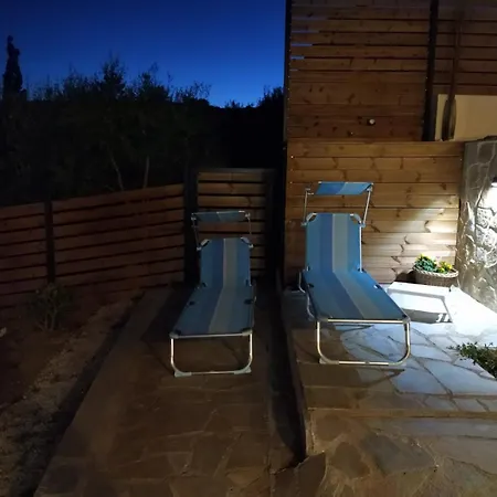 Kamara With Private Pool Tatil Evi
